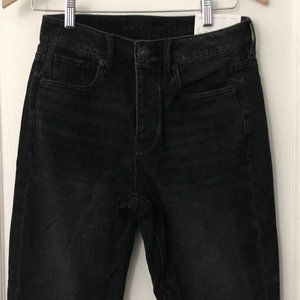 NWT, American Eagle Outfitters Hi-Rise TomGirl Jeans, 2Short